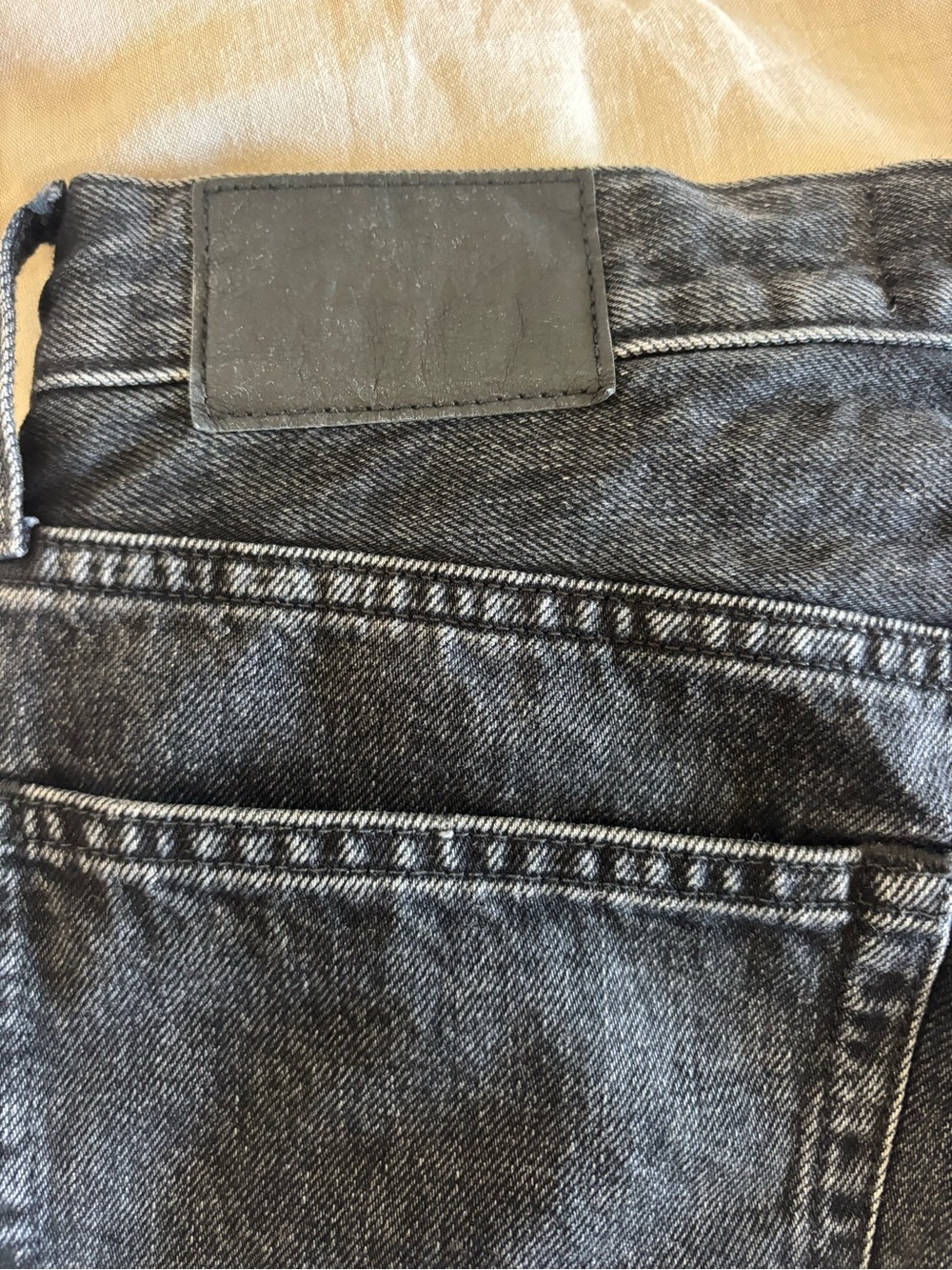 Everlane Rigid Way-High Jean
Worn-In Black - Picture 8 of 9